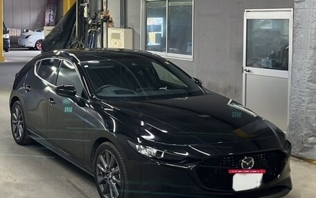 Mazda 3, 2021 год, 1 200 000 рублей, 2 фотография