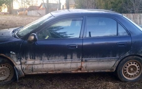 Mitsubishi Carisma I, 2002 год, 60 000 рублей, 2 фотография