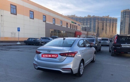 Hyundai Solaris II рестайлинг, 2018 год, 1 100 000 рублей, 5 фотография