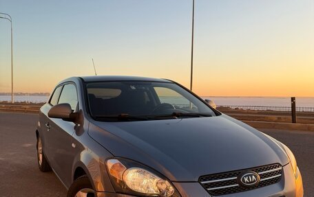 KIA cee'd I рестайлинг, 2008 год, 650 000 рублей, 4 фотография