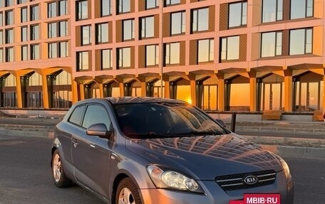 KIA cee'd I рестайлинг, 2008 год, 650 000 рублей, 3 фотография