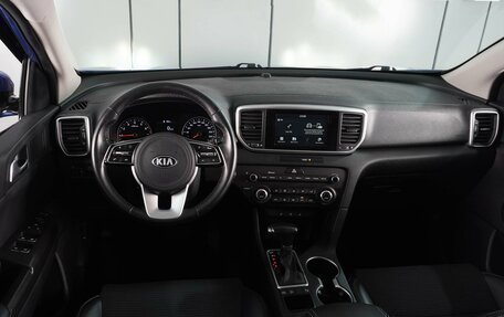 KIA Sportage IV рестайлинг, 2019 год, 2 279 000 рублей, 6 фотография