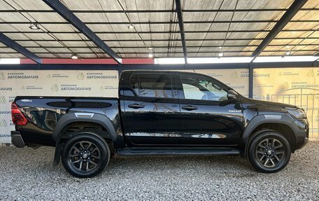 Toyota Hilux VIII, 2021 год, 4 799 000 рублей, 6 фотография