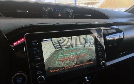Toyota Hilux VIII, 2021 год, 4 799 000 рублей, 12 фотография