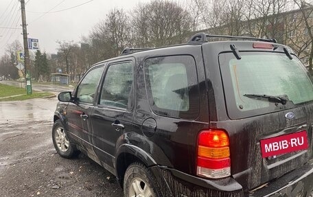 Ford Escape II, 2002 год, 500 000 рублей, 4 фотография