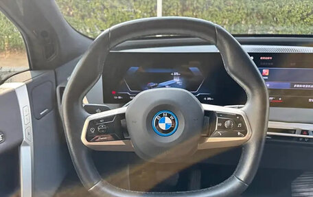 BMW iX, 2023 год, 7 фотография