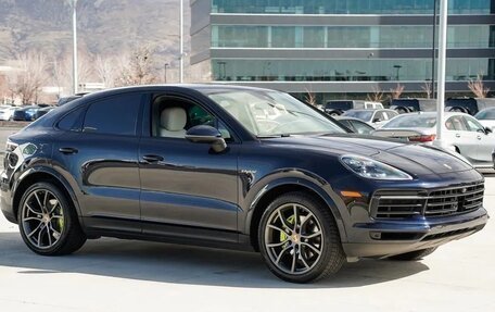 Porsche Cayenne III, 2022 год, 8 900 000 рублей, 3 фотография