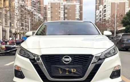 Nissan Altima VI (L34), 2022 год, 2 000 000 рублей, 2 фотография