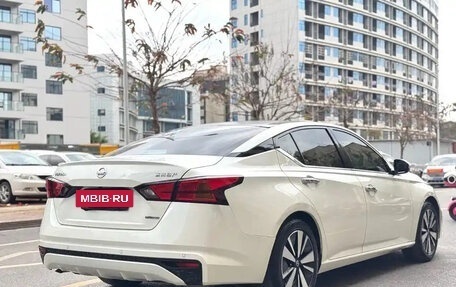 Nissan Altima VI (L34), 2022 год, 2 000 000 рублей, 16 фотография