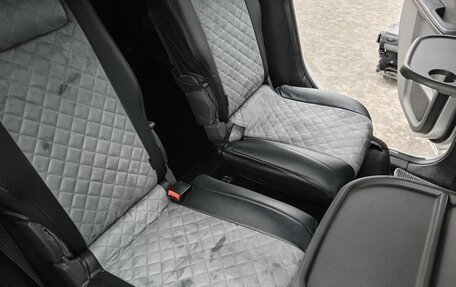 Ford C-MAX I рестайлинг, 2004 год, 440 000 рублей, 14 фотография
