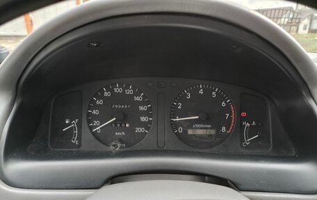 Toyota Corolla, 1999 год, 300 000 рублей, 6 фотография