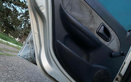 Renault Clio III, 2002 год, 320 000 рублей, 13 фотография