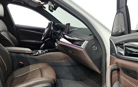 BMW 5 серия, 2021 год, 5 400 000 рублей, 6 фотография