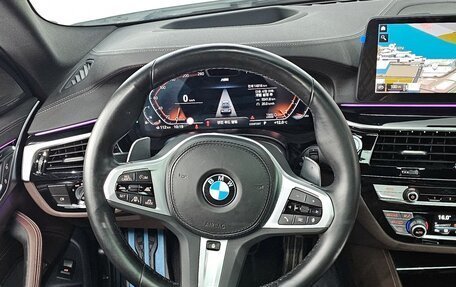 BMW 5 серия, 2021 год, 5 400 000 рублей, 9 фотография