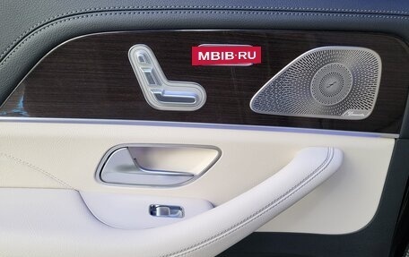 Mercedes-Benz GLS, 2023 год, 18 900 000 рублей, 24 фотография