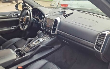 Porsche Cayenne III, 2016 год, 4 000 000 рублей, 14 фотография