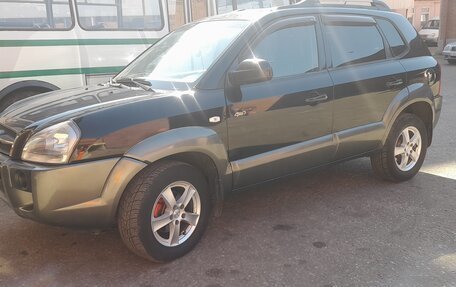 Hyundai Tucson III, 2006 год, 880 000 рублей, 3 фотография