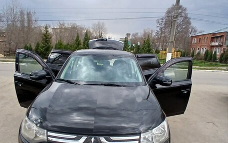 Mitsubishi Outlander III рестайлинг 3, 2012 год, 1 225 000 рублей, 3 фотография