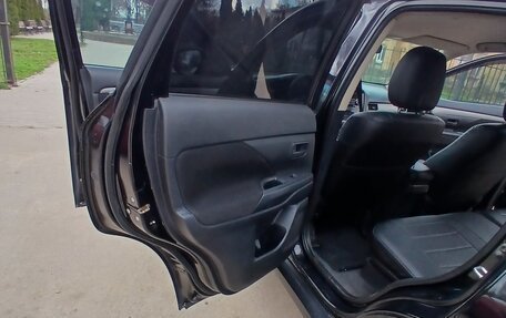 Mitsubishi Outlander III рестайлинг 3, 2012 год, 1 225 000 рублей, 11 фотография