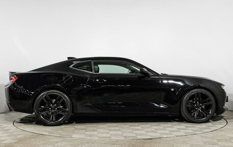 Chevrolet Camaro VI, 2016 год, 2 670 000 рублей, 4 фотография
