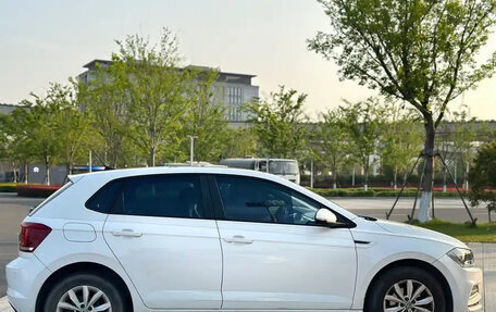 Volkswagen Polo, 2021 год, 1 380 000 рублей, 8 фотография