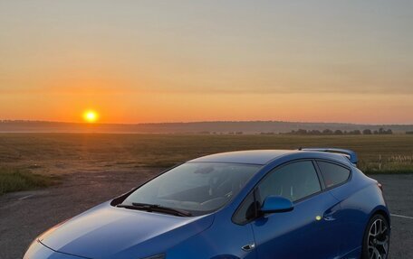Opel Astra OPC J, 2013 год, 1 800 000 рублей, 6 фотография