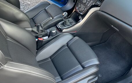 Opel Astra OPC J, 2013 год, 1 800 000 рублей, 4 фотография