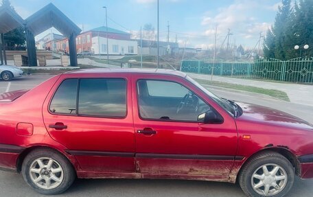 Volkswagen Vento, 1993 год, 160 000 рублей, 5 фотография
