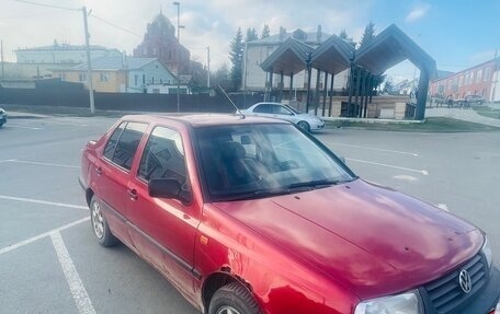 Volkswagen Vento, 1993 год, 160 000 рублей, 2 фотография