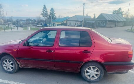 Volkswagen Vento, 1993 год, 160 000 рублей, 8 фотография