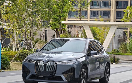 BMW iX, 2022 год, 1 фотография