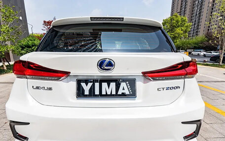 Lexus CT I рестайлинг, 2020 год, 1 930 000 рублей, 6 фотография
