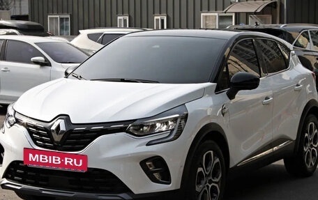 Renault Captur II, 2020 год, 1 480 000 рублей, 2 фотография