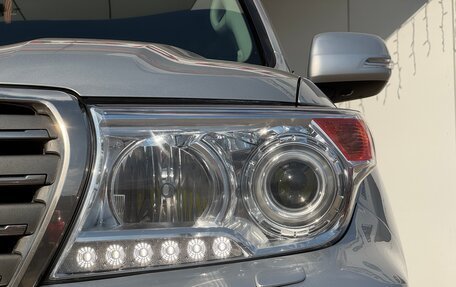 Toyota Land Cruiser 200, 2014 год, 4 990 000 рублей, 4 фотография