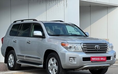 Toyota Land Cruiser 200, 2014 год, 4 990 000 рублей, 5 фотография