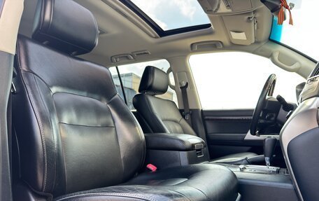 Toyota Land Cruiser 200, 2014 год, 4 990 000 рублей, 17 фотография