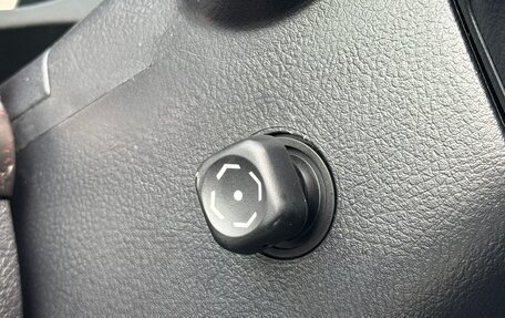 Toyota Land Cruiser 200, 2014 год, 4 990 000 рублей, 16 фотография