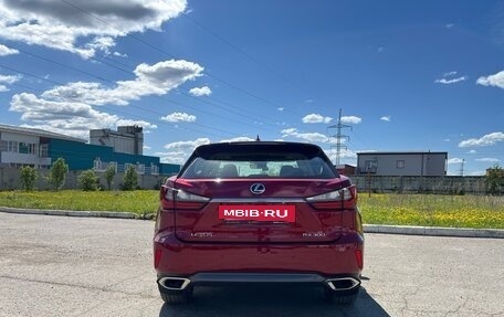 Lexus RX IV рестайлинг, 2019 год, 5 050 000 рублей, 17 фотография