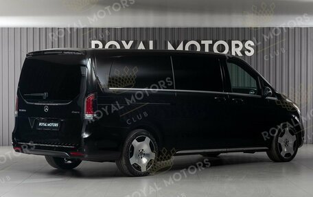 Mercedes-Benz V-Класс, 2024 год, 23 300 000 рублей, 5 фотография