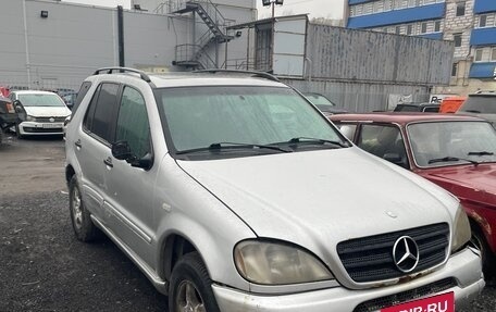 Mercedes-Benz M-Класс, 1998 год, 310 000 рублей, 1 фотография