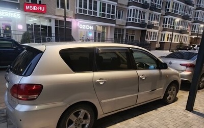 Toyota Ipsum II, 2002 год, 760 000 рублей, 1 фотография