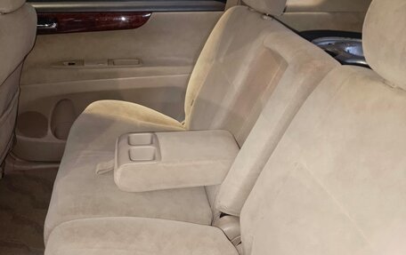Toyota Ipsum II, 2002 год, 760 000 рублей, 10 фотография