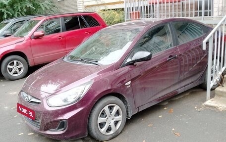 Hyundai Solaris II рестайлинг, 2013 год, 1 150 000 рублей, 1 фотография