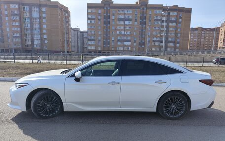 Toyota Avalon, 2021 год, 3 600 000 рублей, 4 фотография