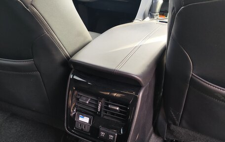 Toyota Avalon, 2021 год, 3 600 000 рублей, 15 фотография