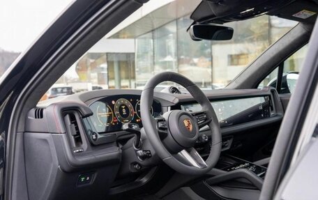 Porsche Cayenne III, 2025 год, 28 440 000 рублей, 8 фотография