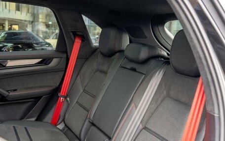 Porsche Cayenne III, 2025 год, 28 440 000 рублей, 13 фотография