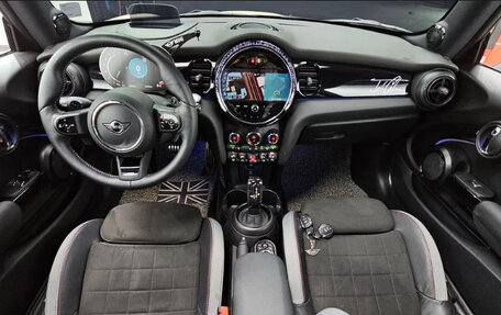 MINI Hatch, 2022 год, 2 530 000 рублей, 7 фотография