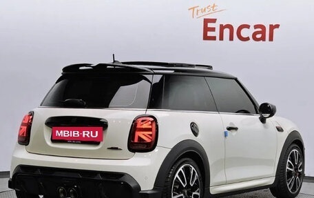 MINI Hatch, 2022 год, 2 530 000 рублей, 2 фотография