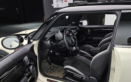 MINI Hatch, 2022 год, 2 530 000 рублей, 11 фотография